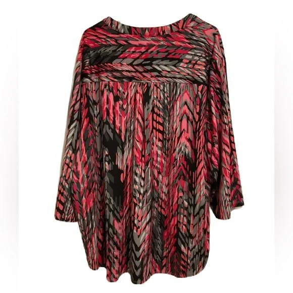 Links Women’s Red and Gray Patterned Plus Size 3X Top - Picture 4 of 6